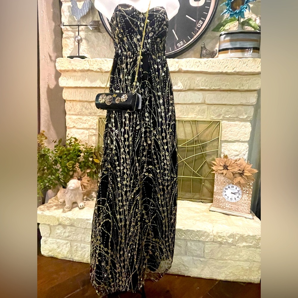 Lulu’s Time to Shine Black & Gold Glitter Sequin Strapless Maxi Dress Size XS